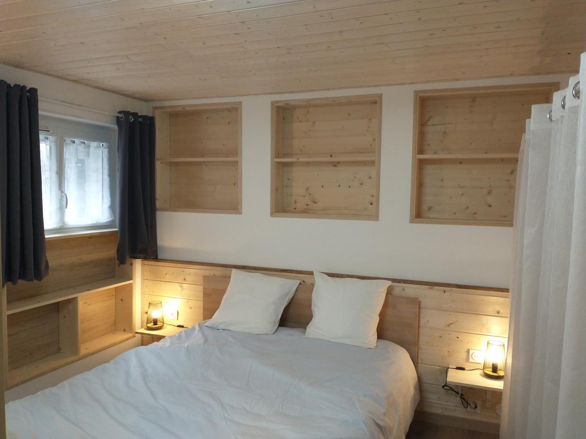La Chatelaine Apartment *